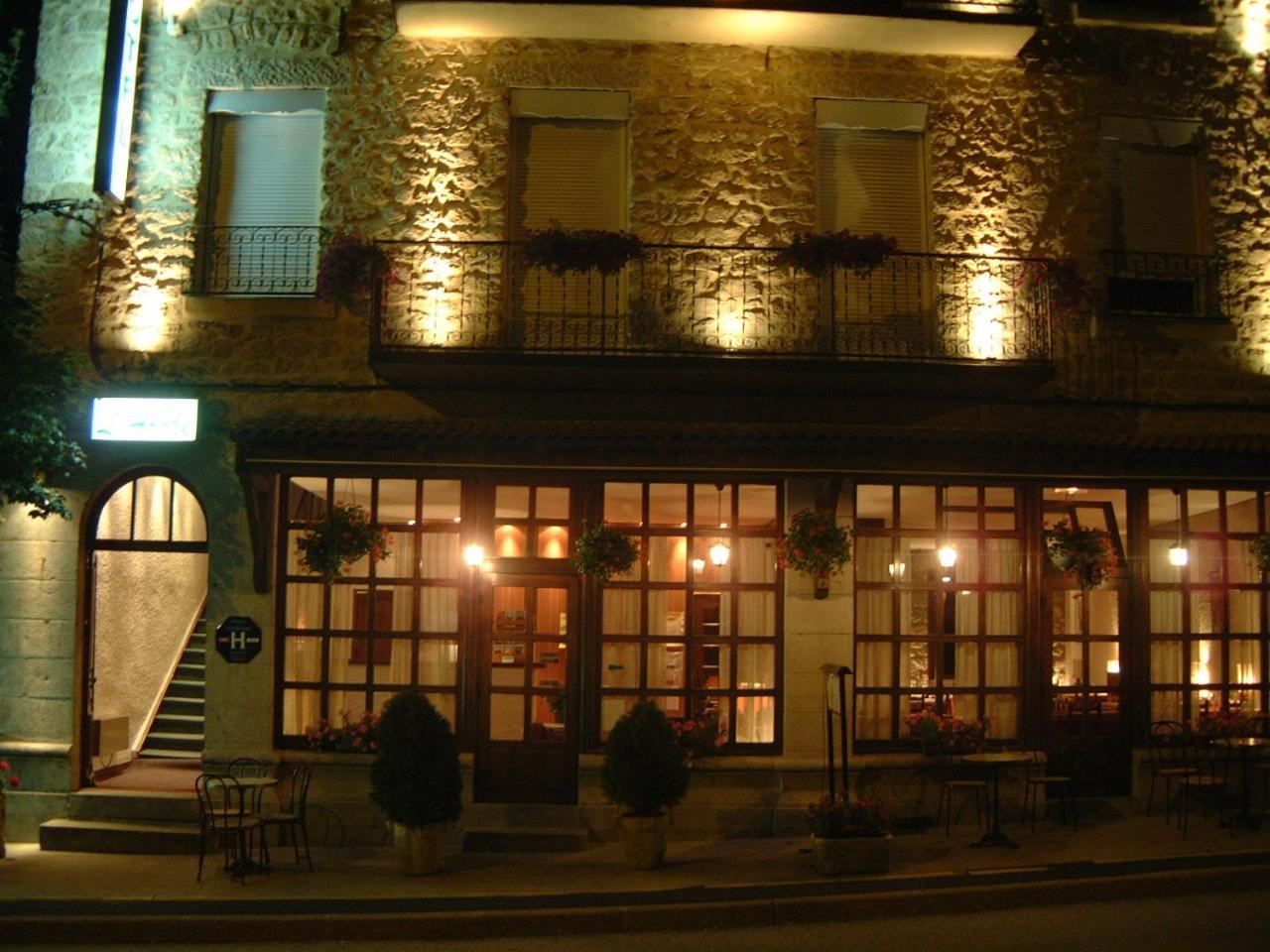 Le Ponant Hotel Pradelles Exterior foto