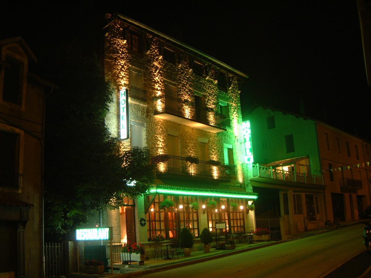 Le Ponant Hotel Pradelles Exterior foto